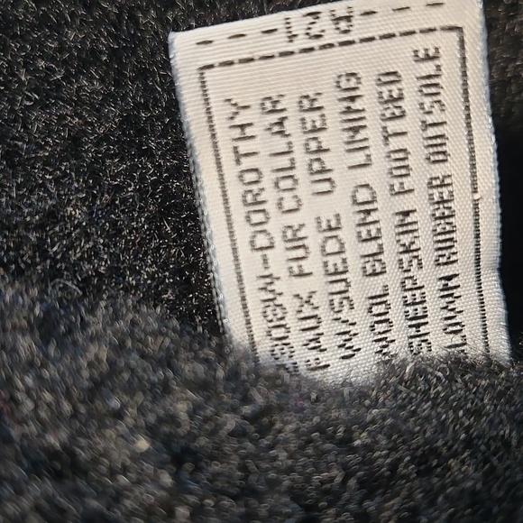 Bearpaw Black Suede Knee-High Boots with Never Wet Technology Womens Size 9 EUC - Picture 6 of 8